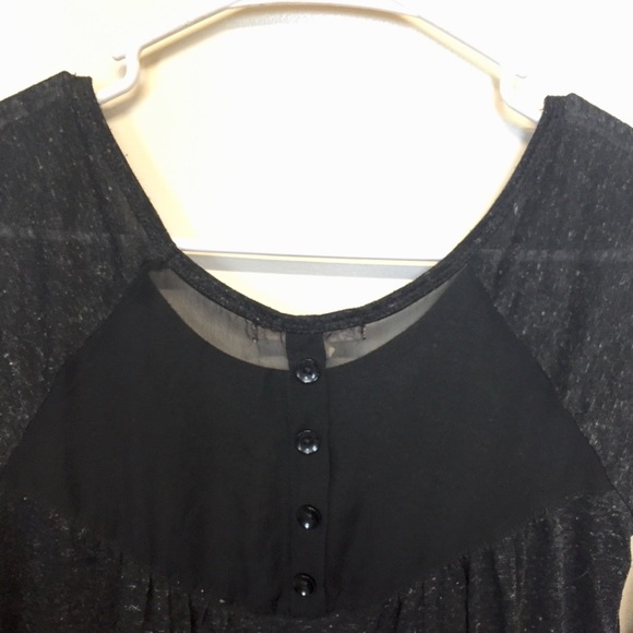 Open Back Top - Picture 3 of 4